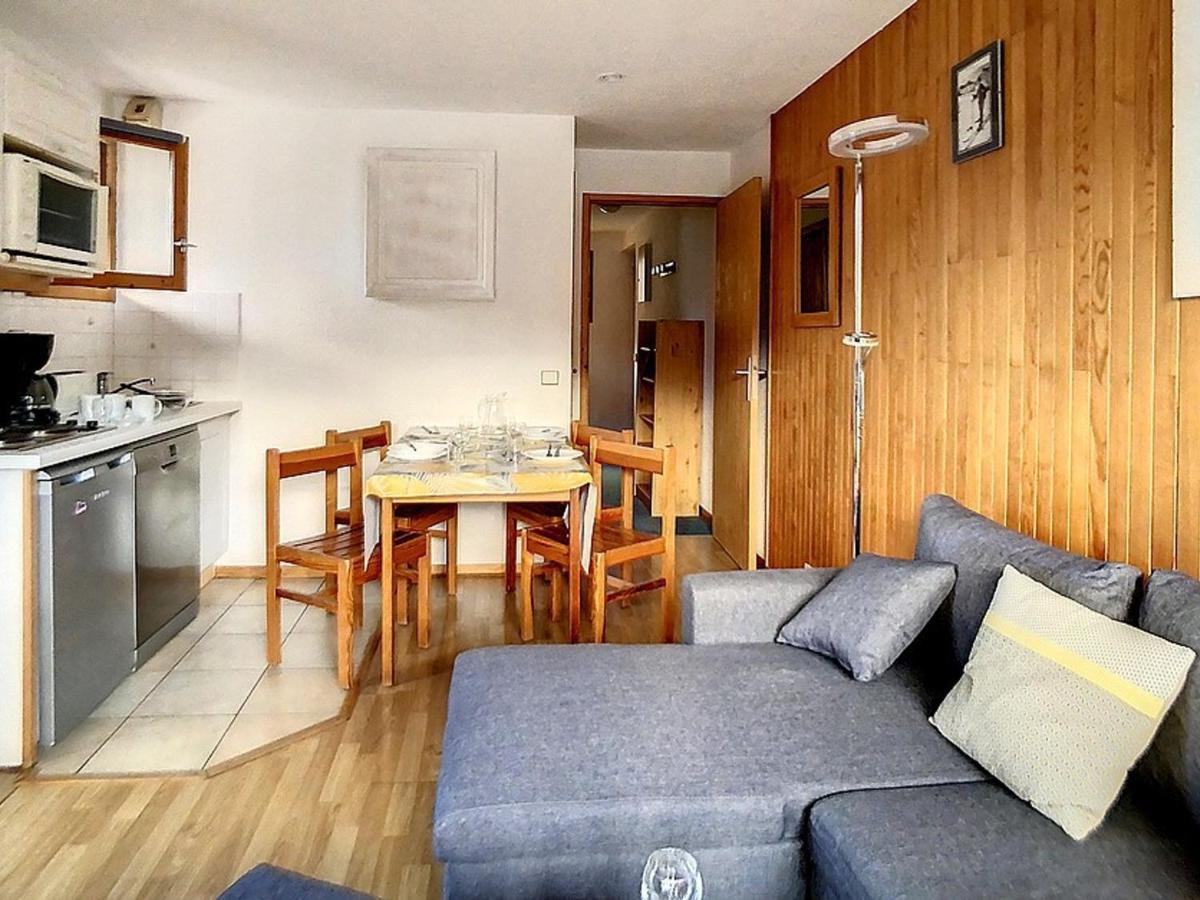 Appartement Cosy Au Pied Des Pistes Avec Parking Et Balcon, 4 Pers, Centre Village - Fr-1-344-1077 Сен-Мартен-дьо-Белвил Екстериор снимка